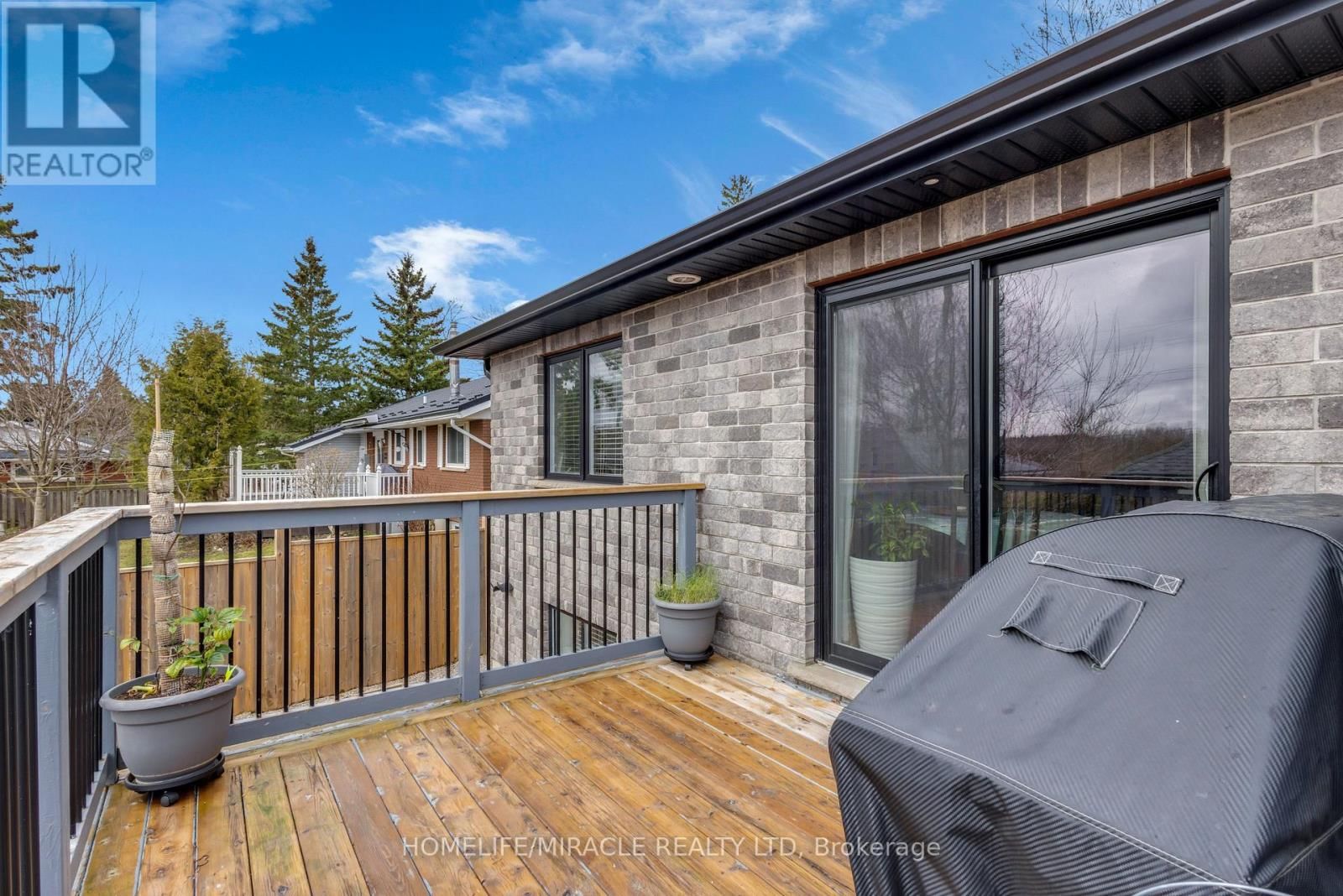 172 MILLER STREET Image 35