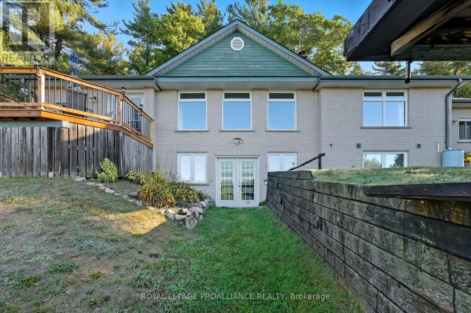 151 CARMAN ROAD Image 34