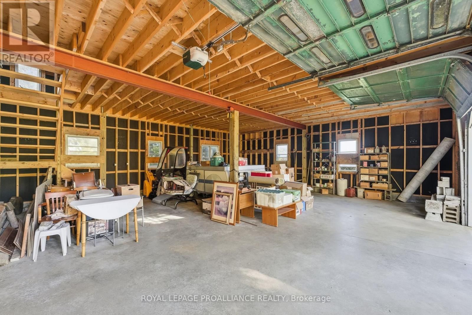 151 CARMAN ROAD Image 41