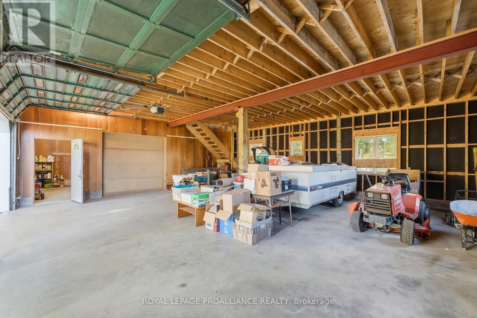 151 CARMAN ROAD Image 42