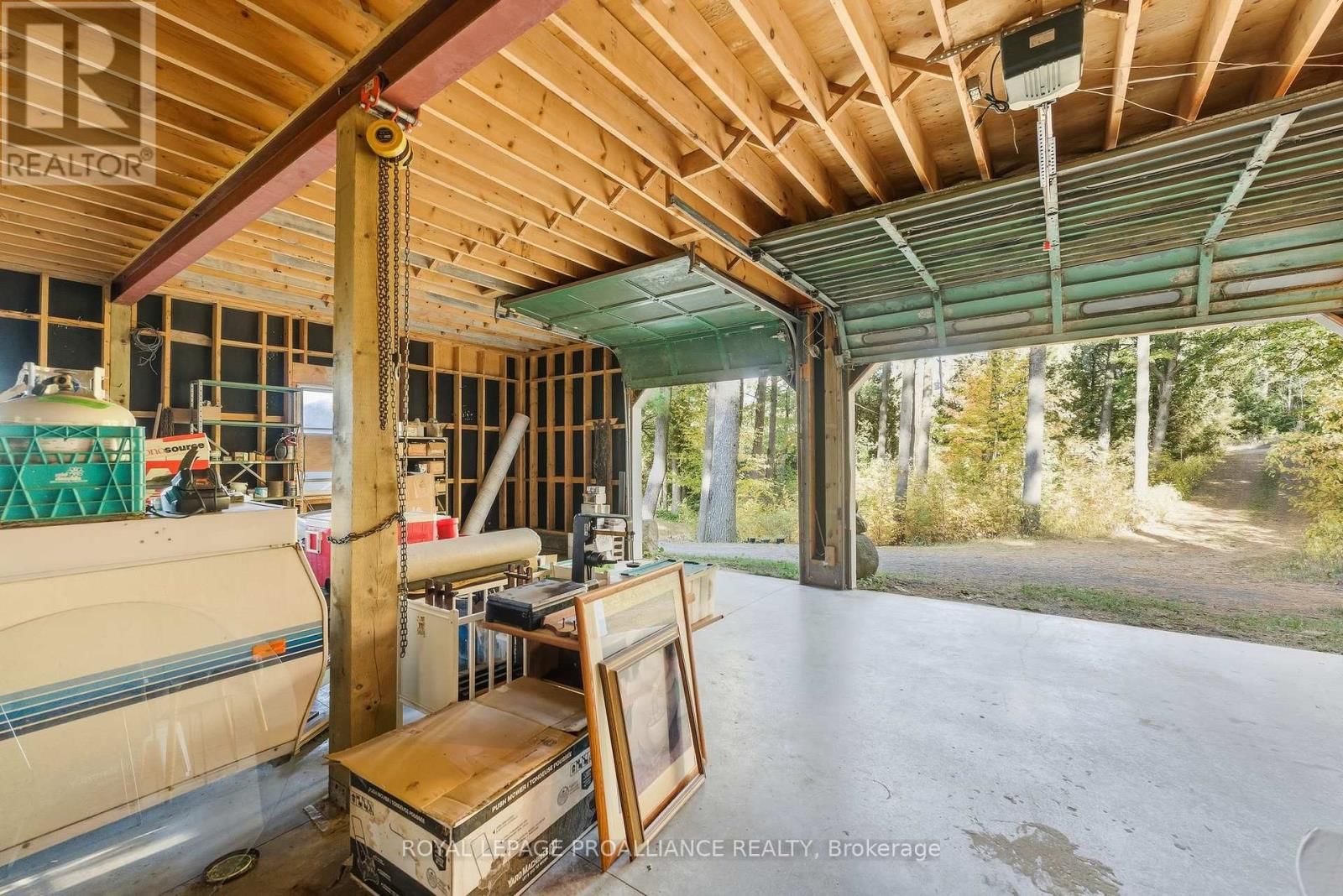 151 CARMAN ROAD Image 43