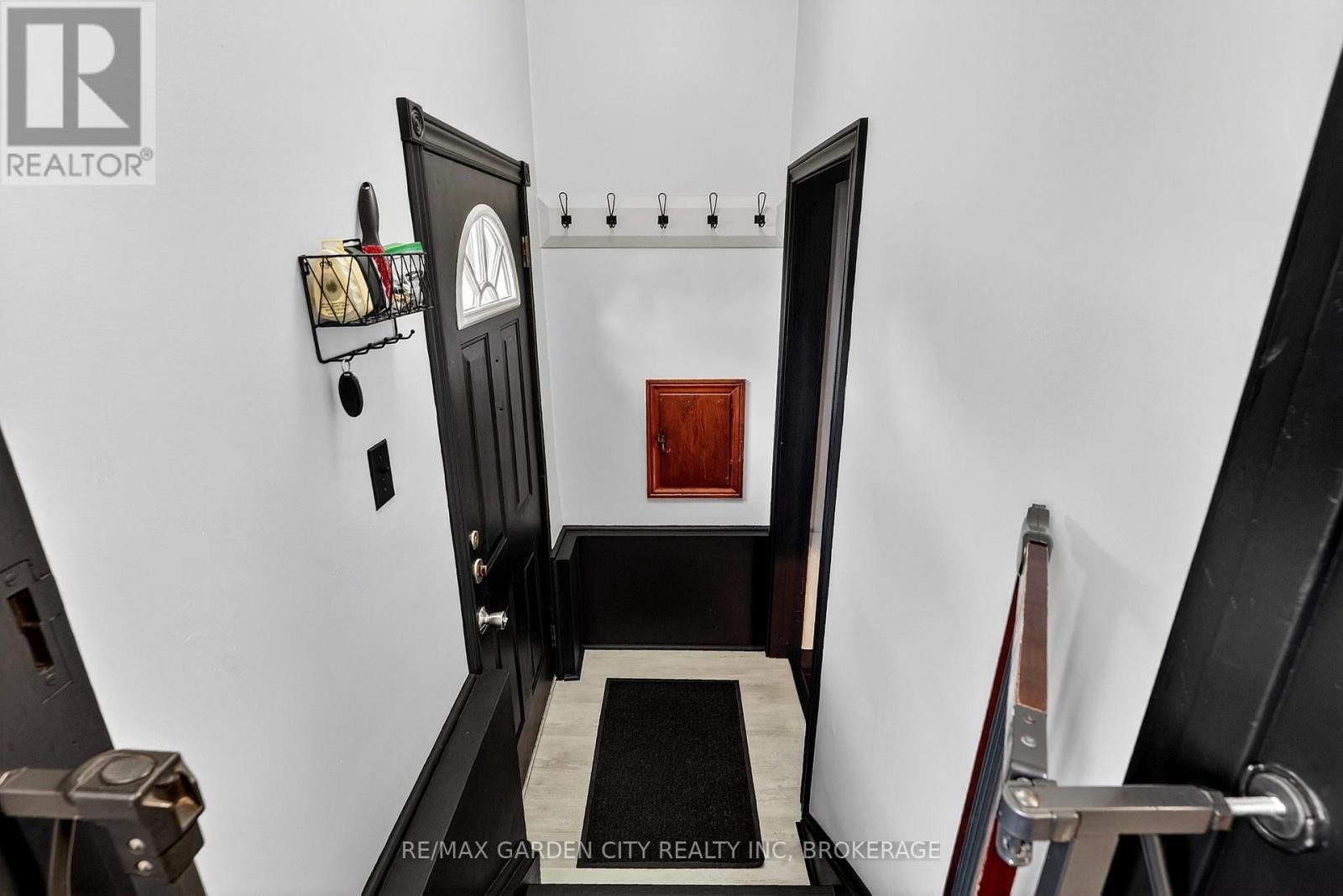 56 MARGERY AVENUE Image 28