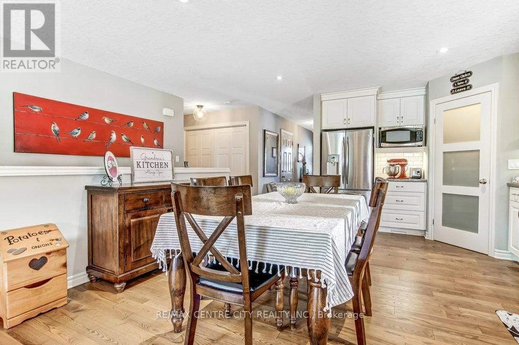 67 PEACH TREE BOULEVARD Image 11