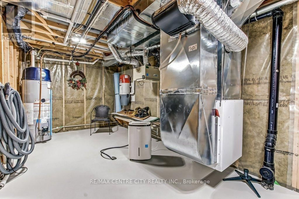 67 PEACH TREE BOULEVARD Image 22