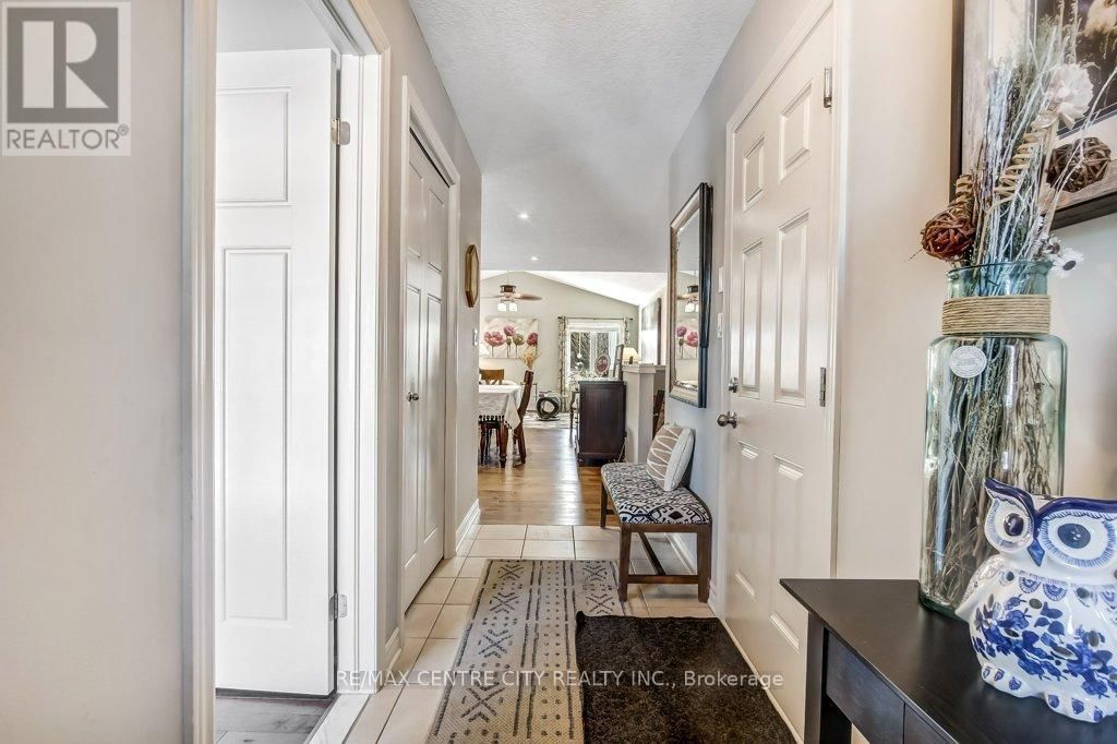 67 PEACH TREE BOULEVARD Image 5