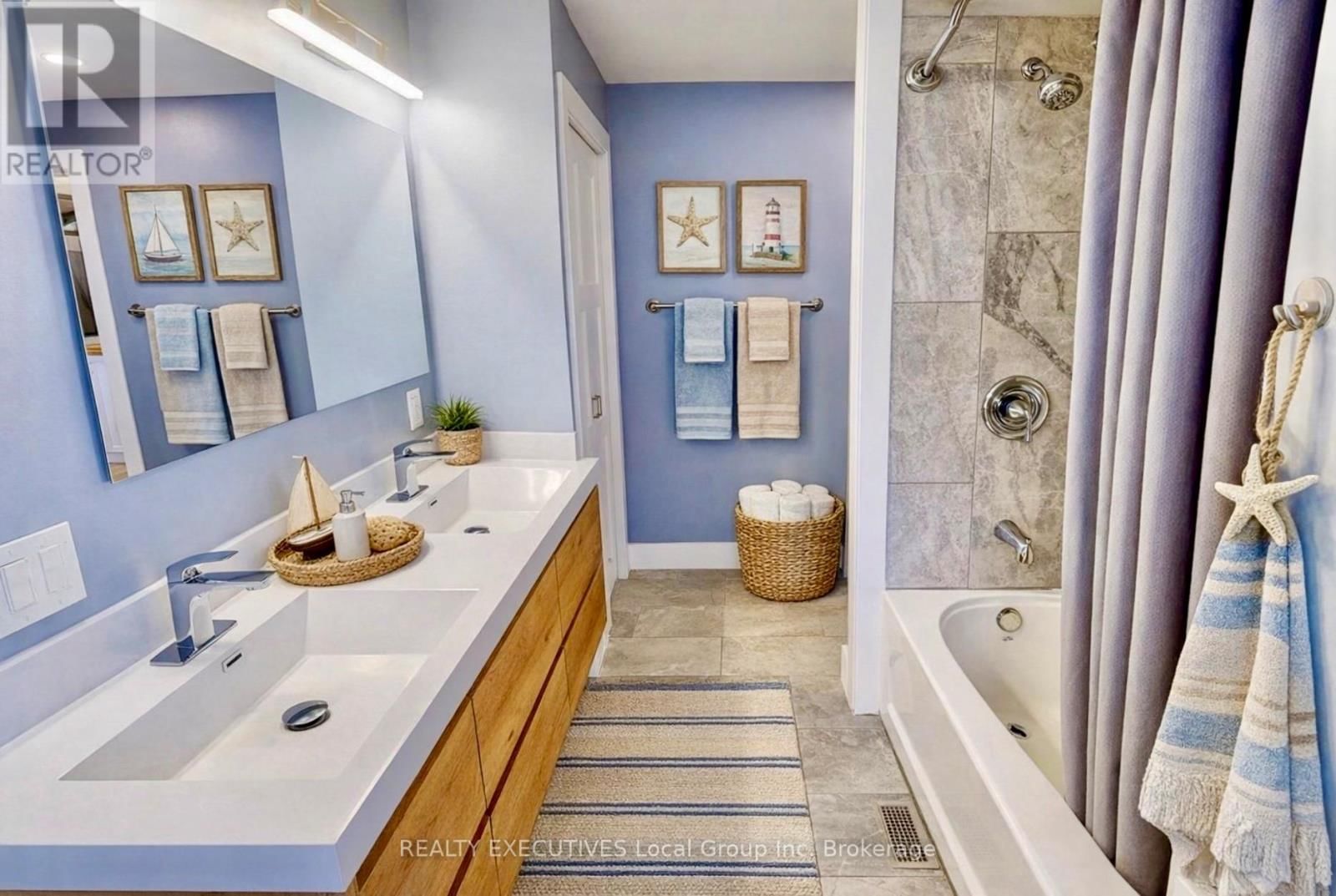 10 MOWAT CRESCENT WEST Image 20