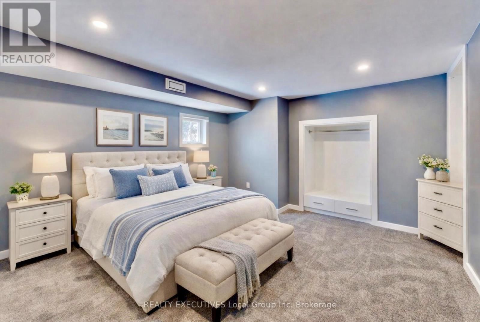 10 MOWAT CRESCENT WEST Image 27