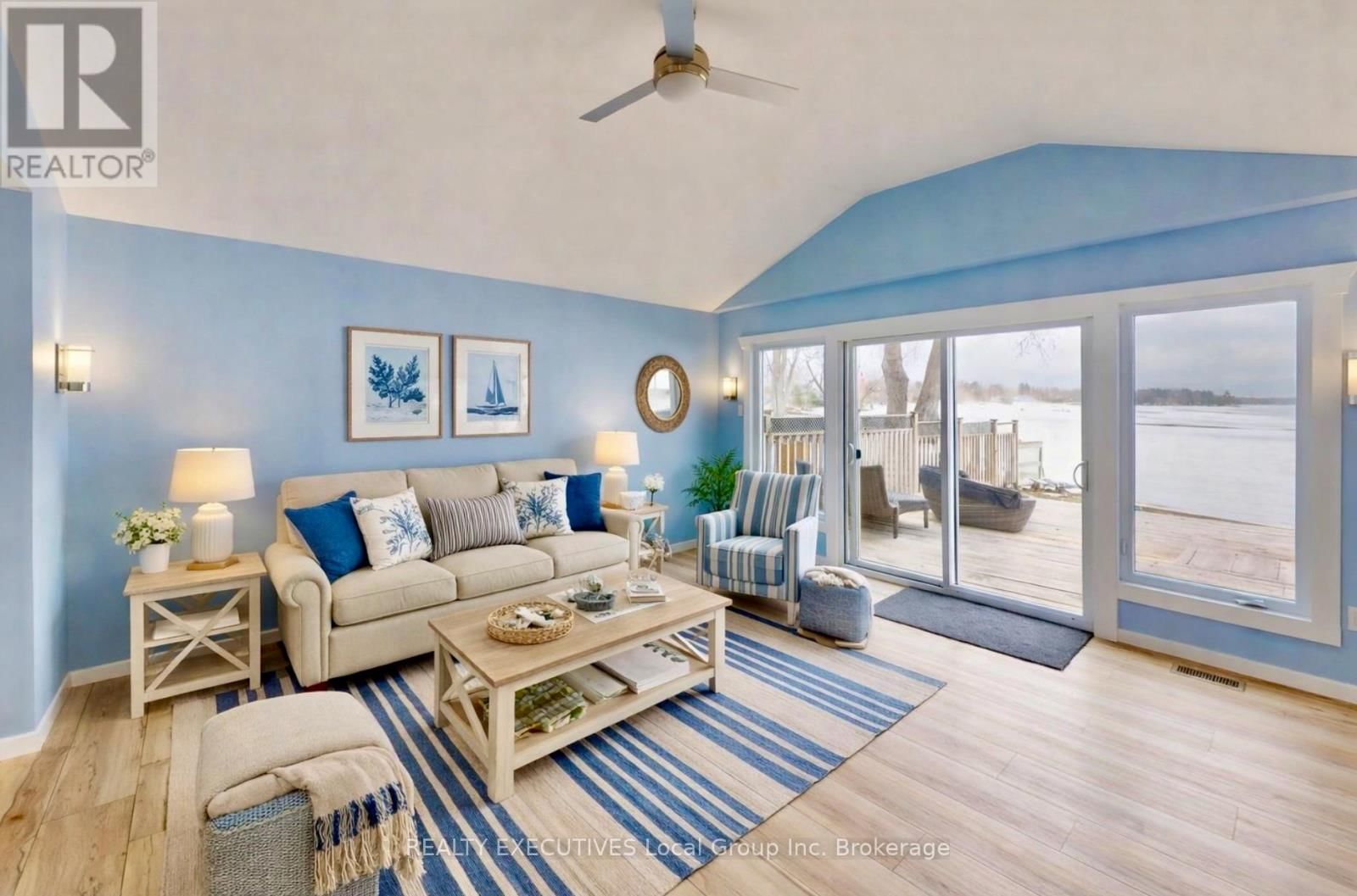 10 MOWAT CRESCENT WEST Image 34