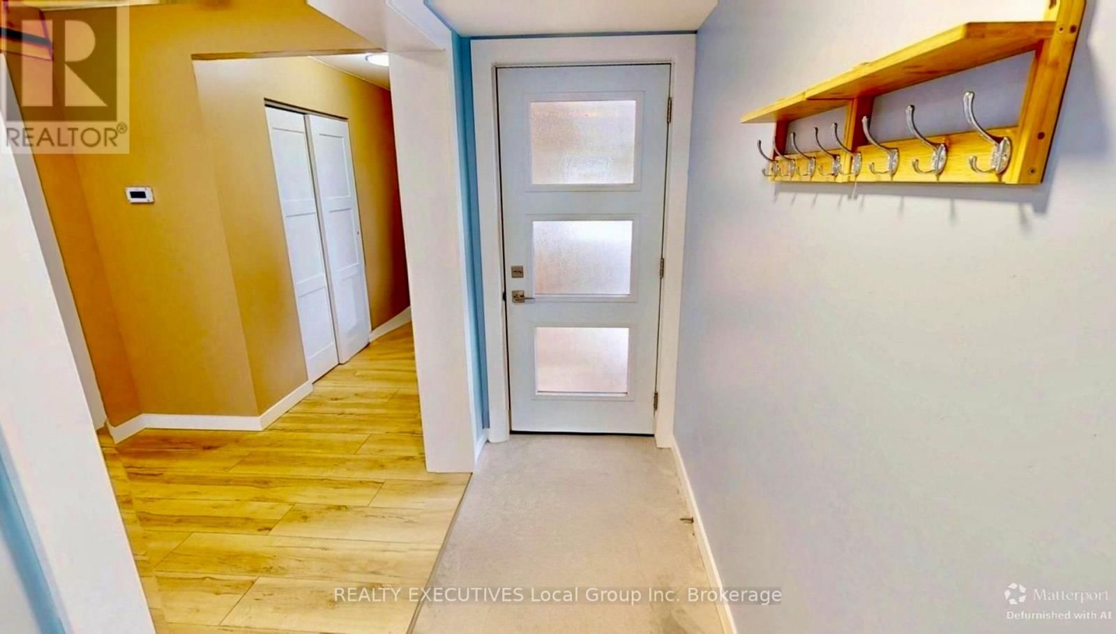 10 MOWAT CRESCENT WEST Image 4