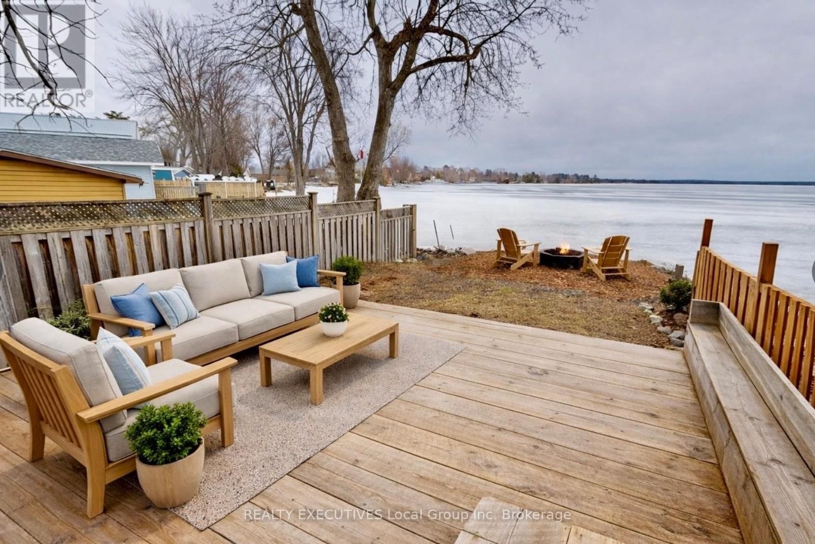 10 MOWAT CRESCENT WEST Image 43