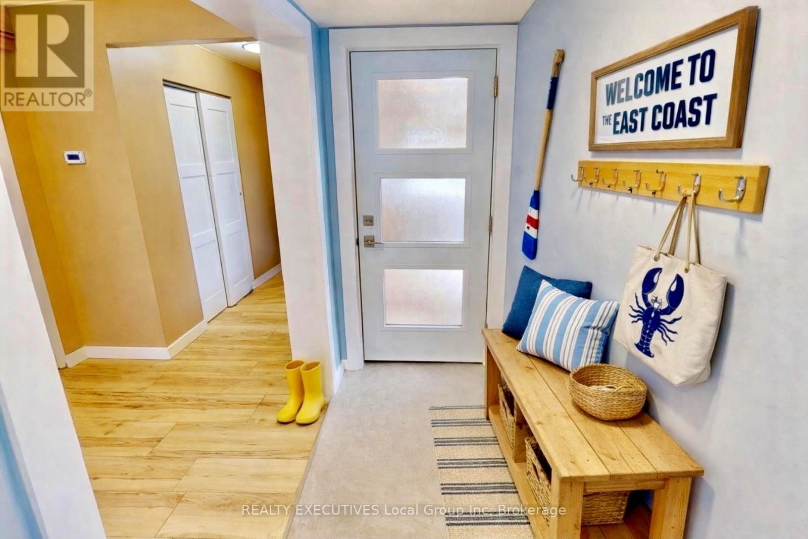 10 MOWAT CRESCENT WEST Image 5