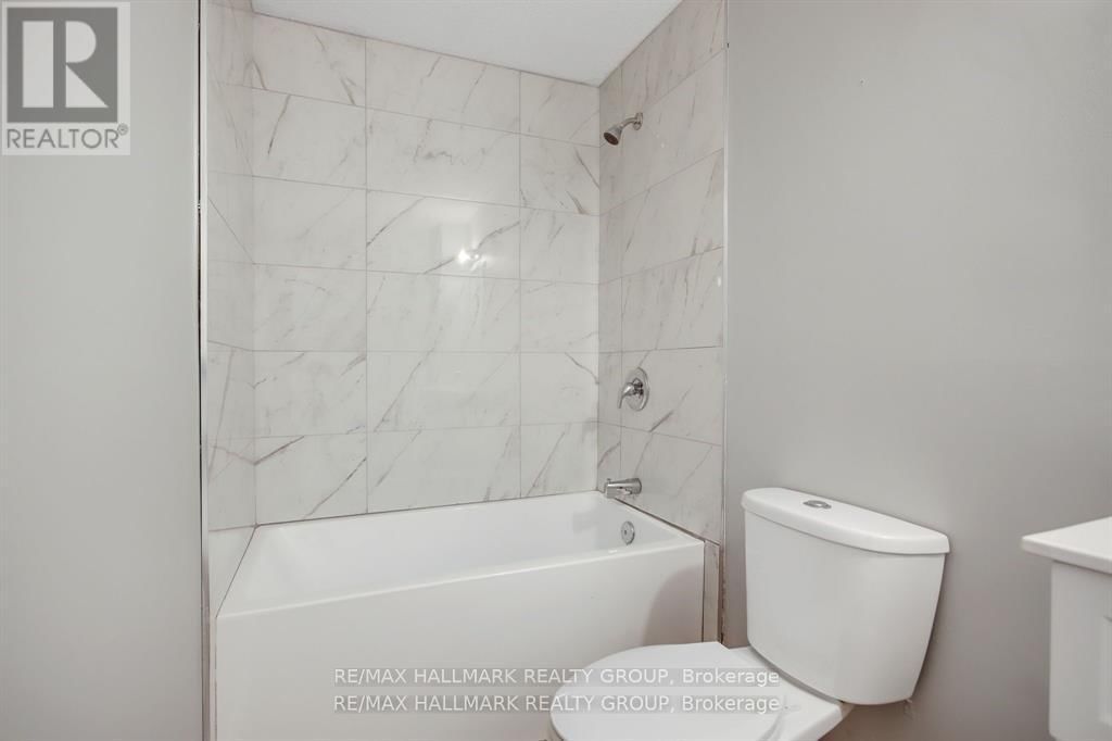 231 ST ANDREW STREET Image 22