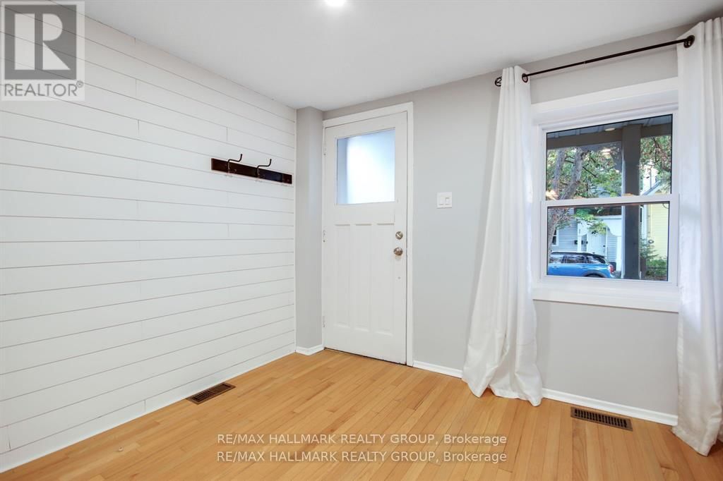 231 ST ANDREW STREET Image 4