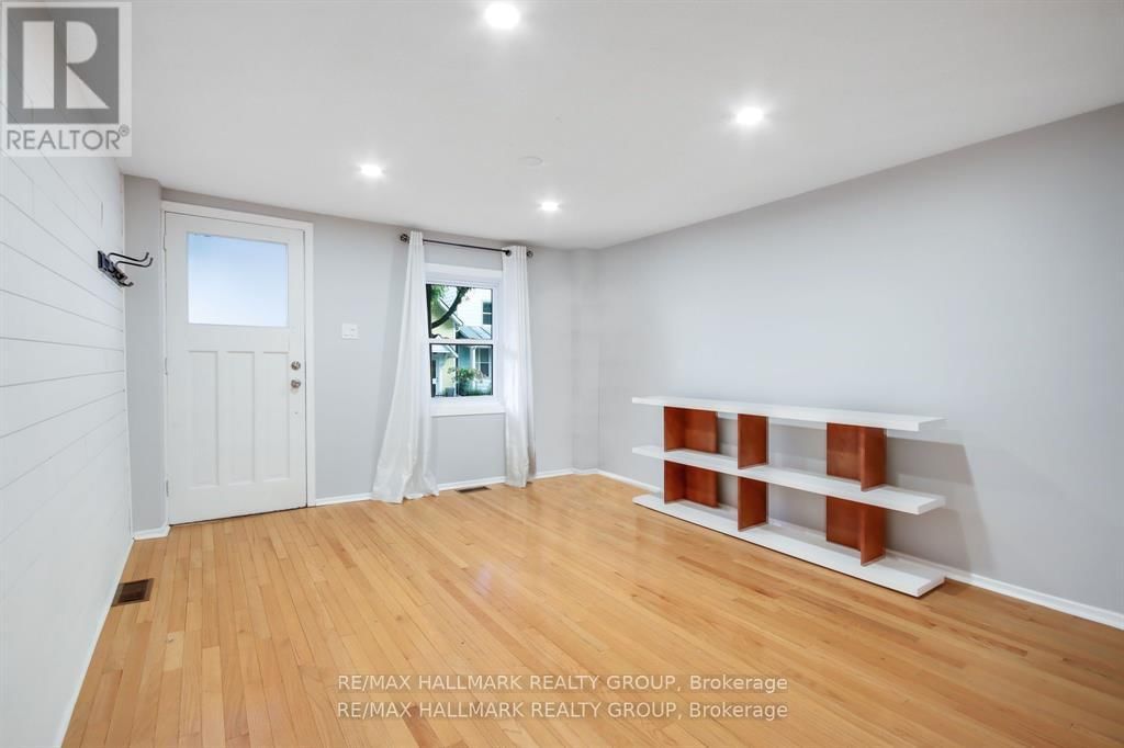 231 ST ANDREW STREET Image 6