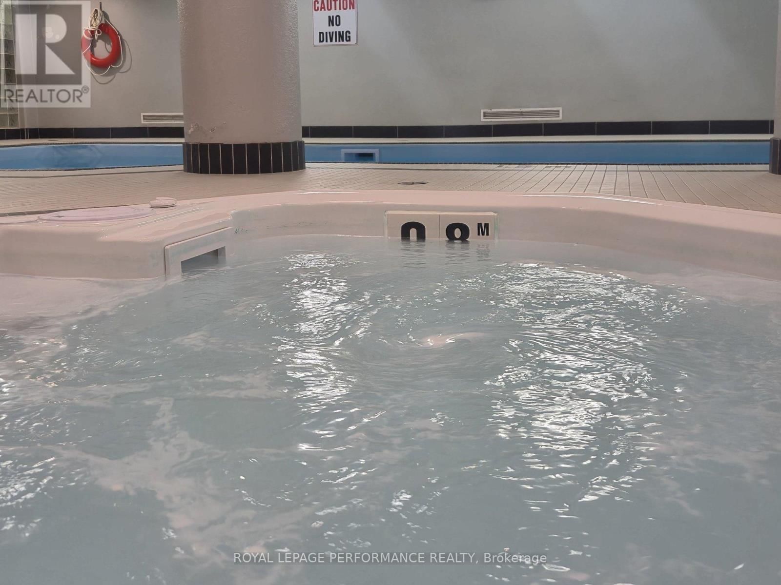 402 - 1440 HERON ROAD Image 23