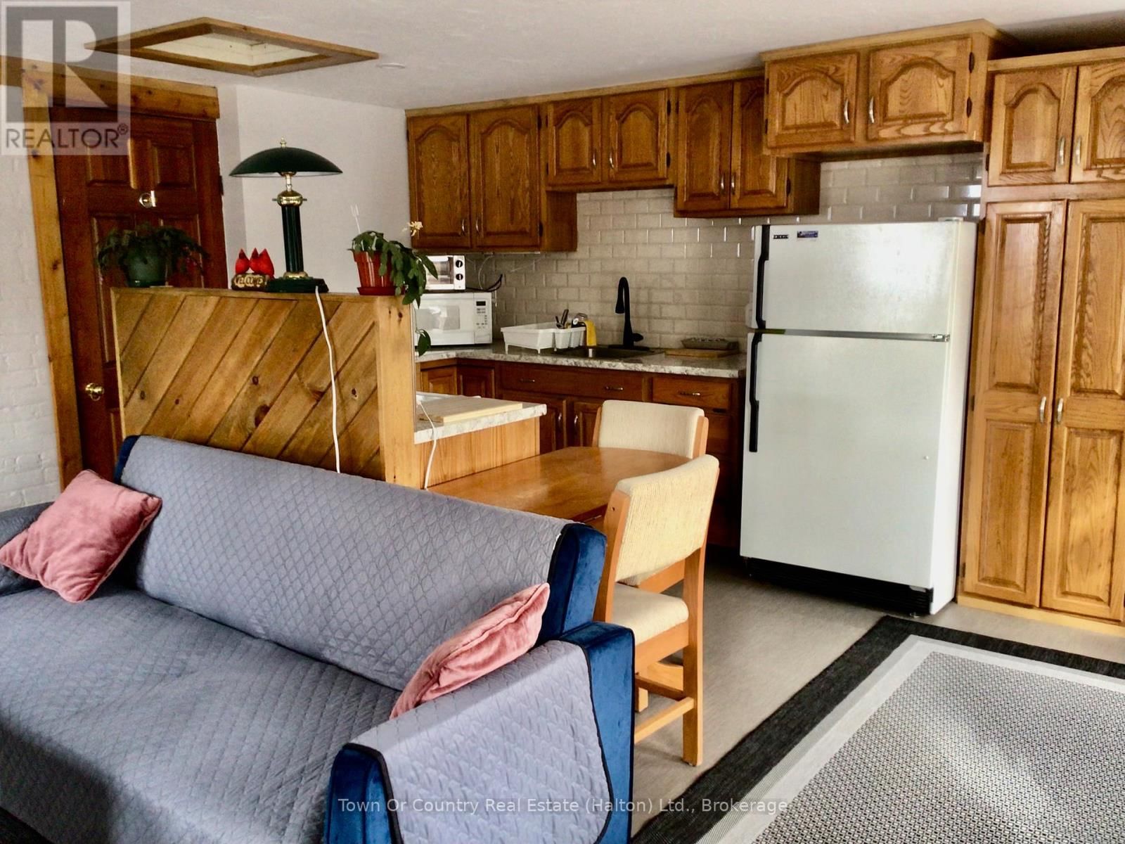 540 10TH AVENUE Image 24