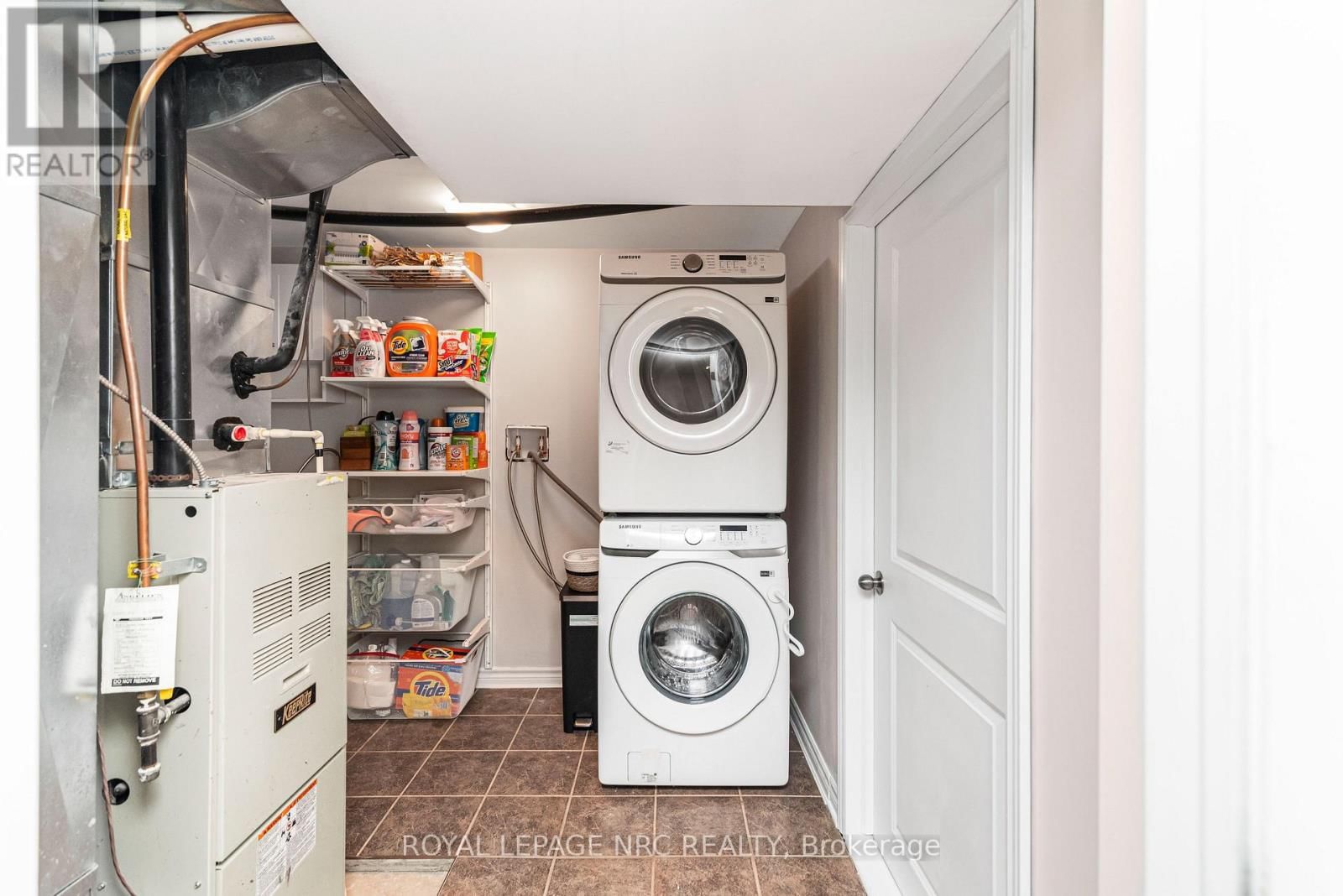 12 - 311 8 HIGHWAY Image 36