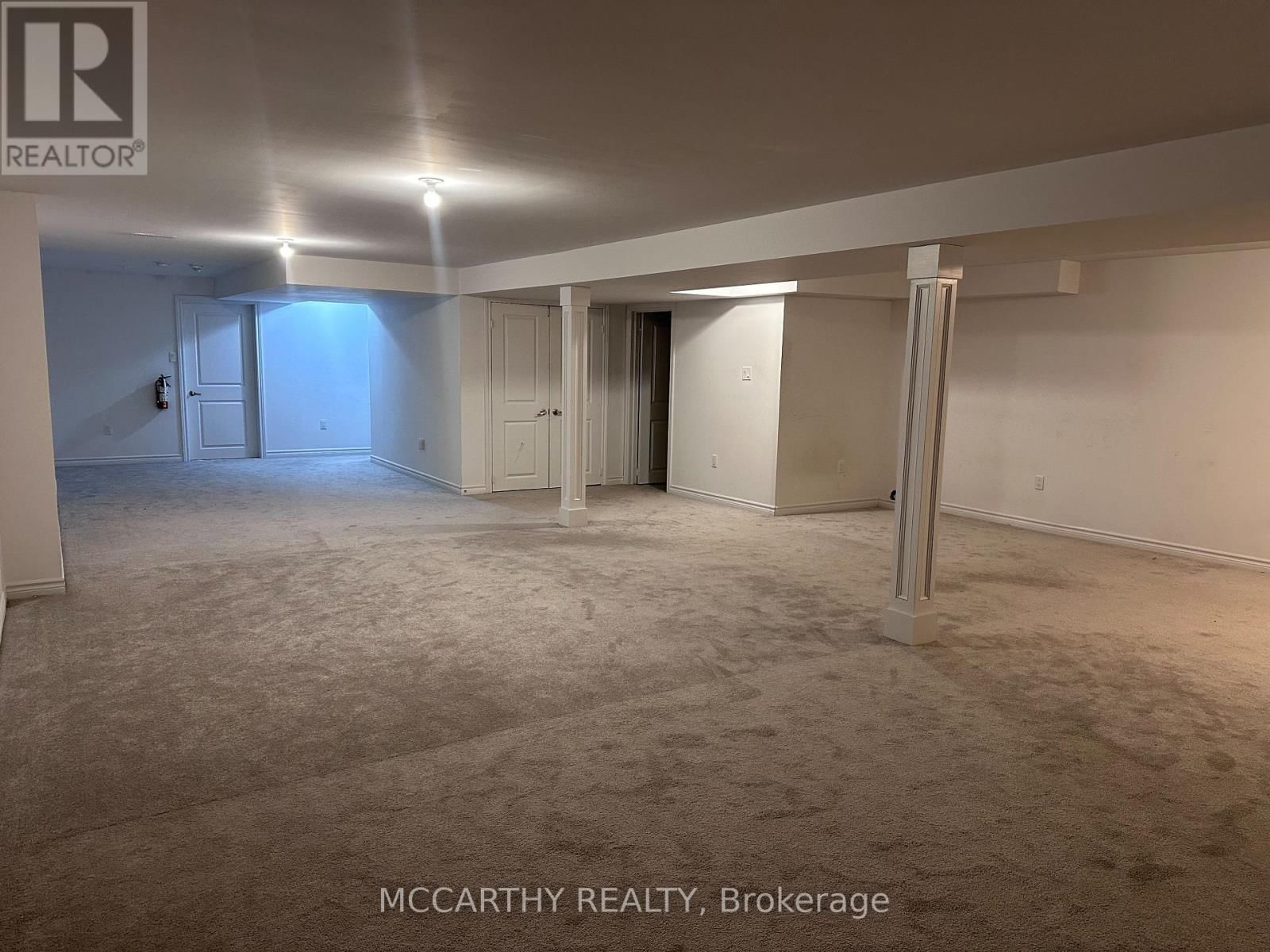 231 RIDLEY CRESCENT Image 19