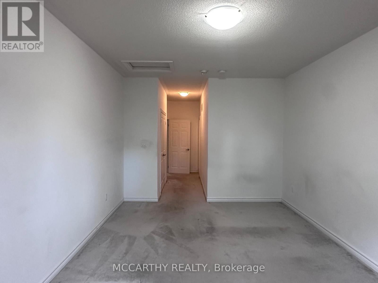 231 RIDLEY CRESCENT Image 9