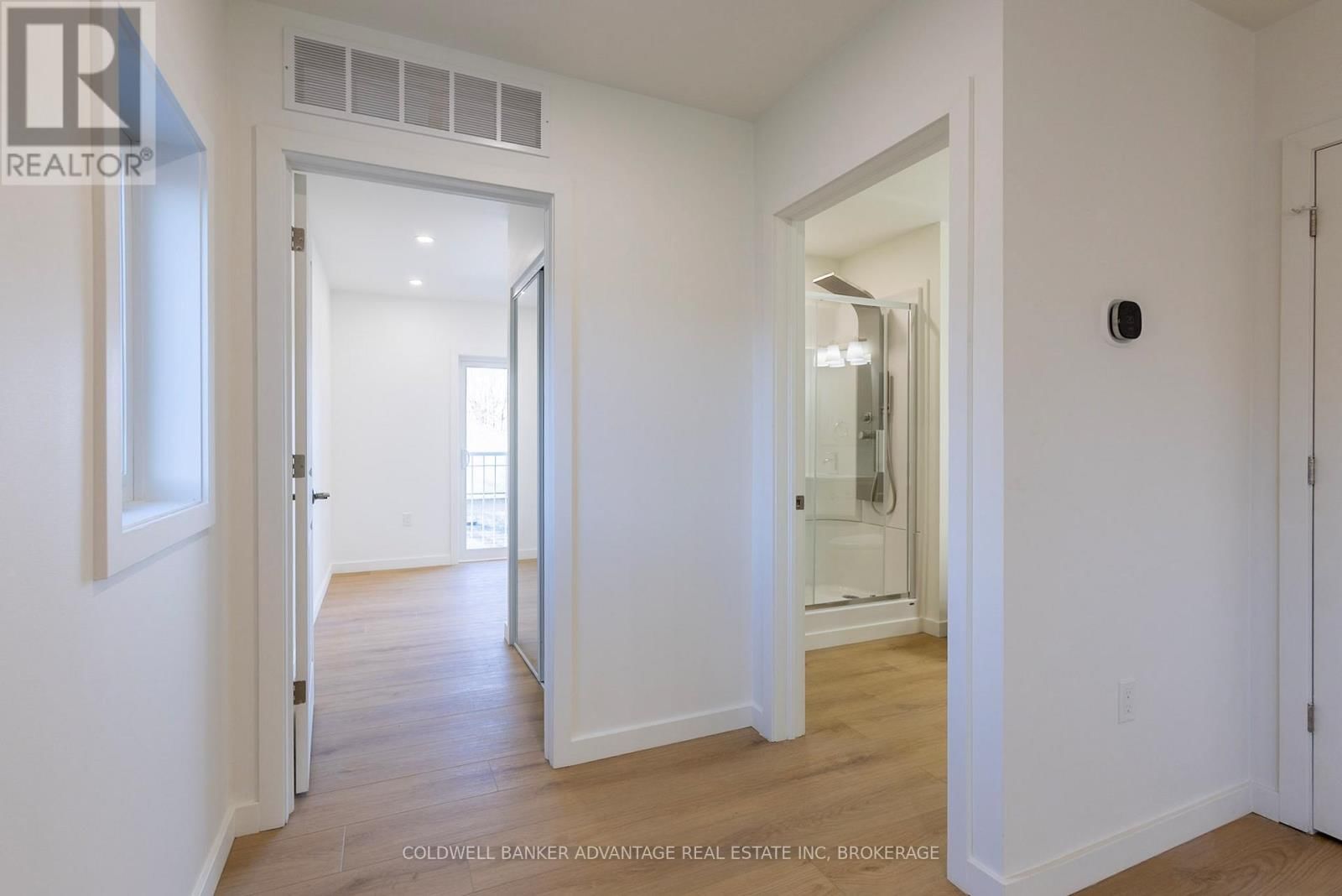 3 - 433 SUGARLOAF STREET Image 10