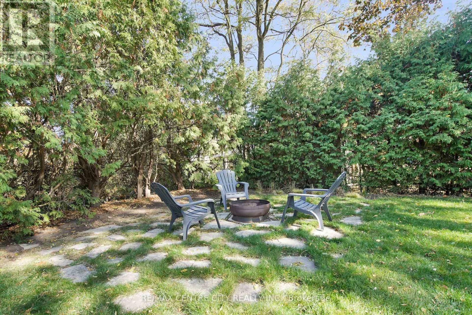 519 EAST MILE ROAD Image 40