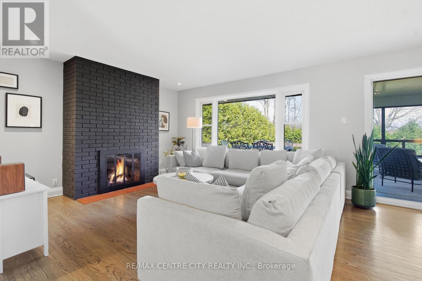 519 EAST MILE ROAD Image 8