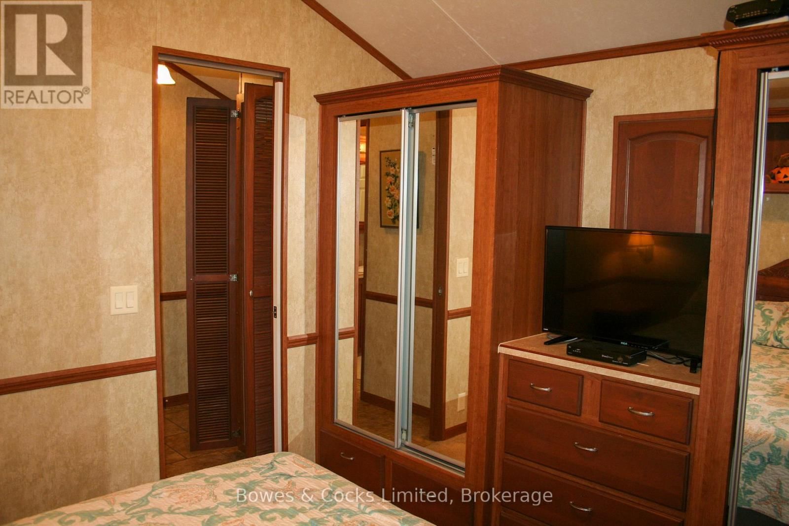 2 ROCKHAVEN-PIONEER POINT Image 28