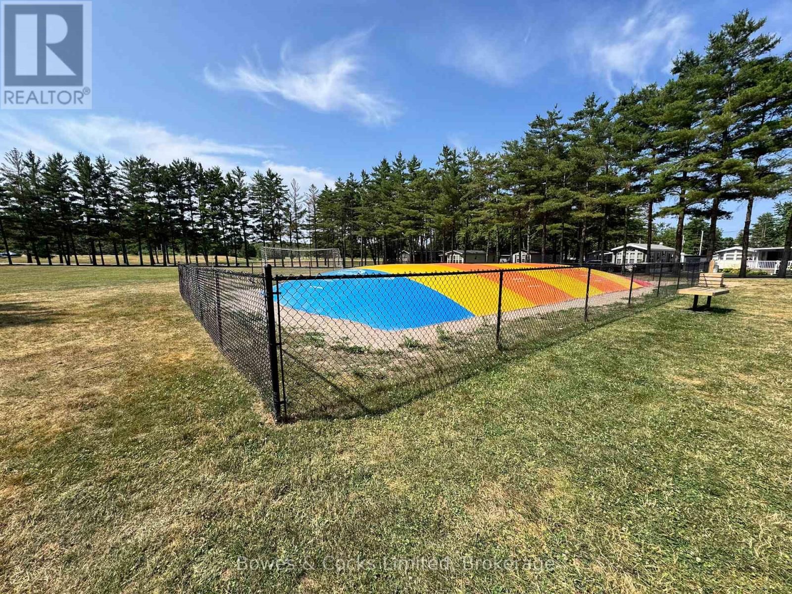 2 ROCKHAVEN-PIONEER POINT Image 43