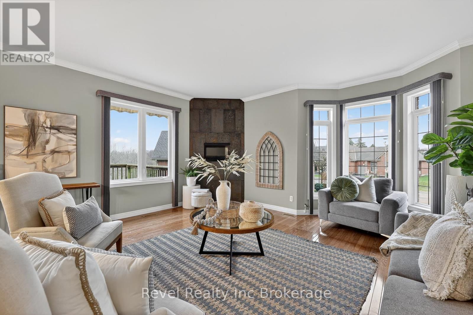 127 FERGUSON DRIVE Image 9