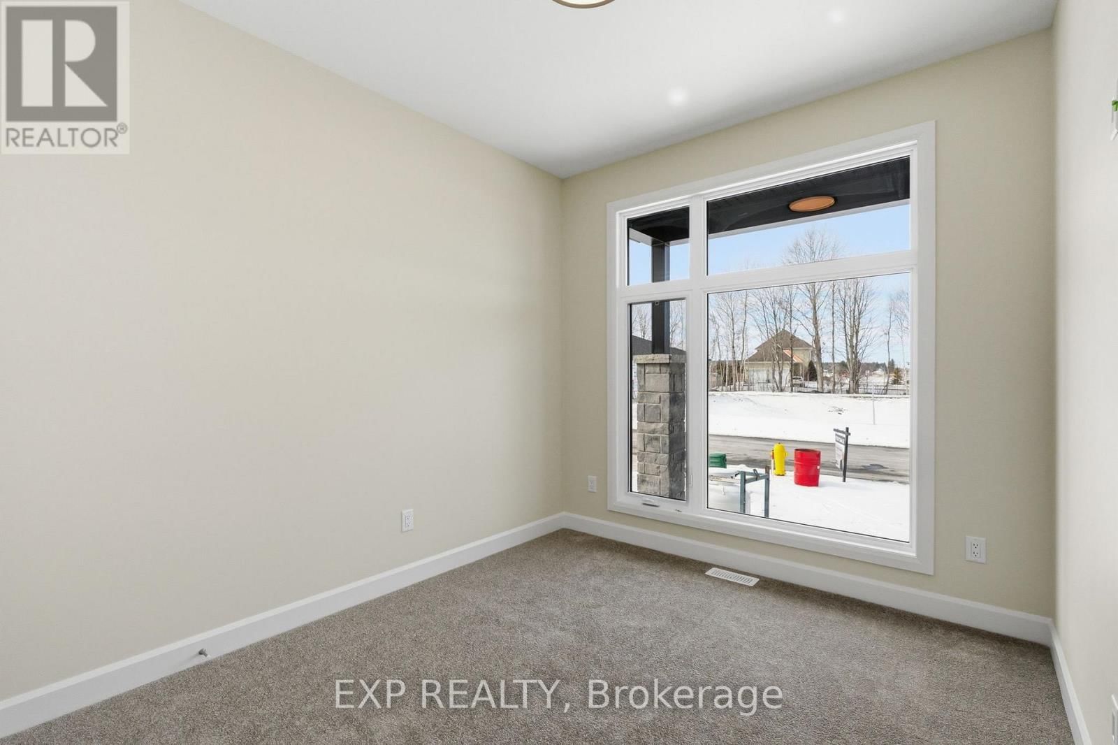 22 HUGHES CIRCLE Image 3