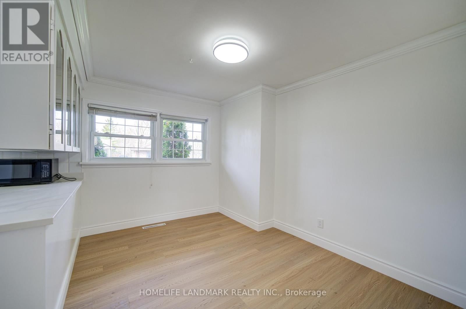 95 JACOBSON AVENUE Image 21