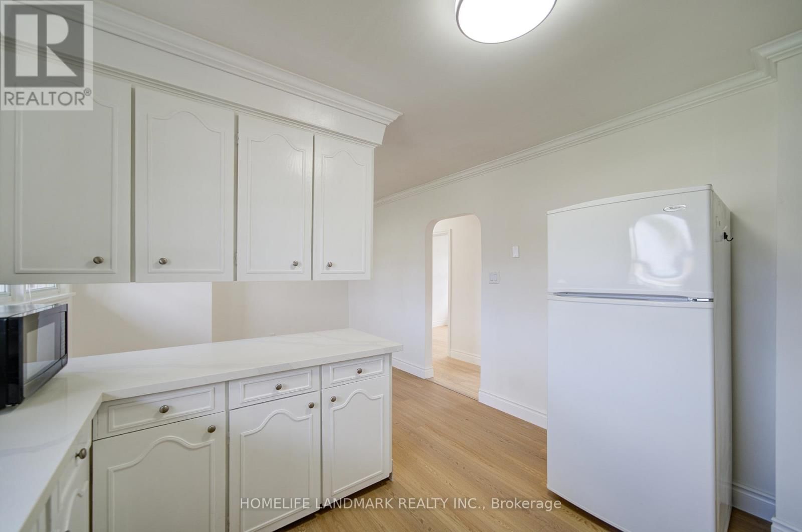 95 JACOBSON AVENUE Image 27