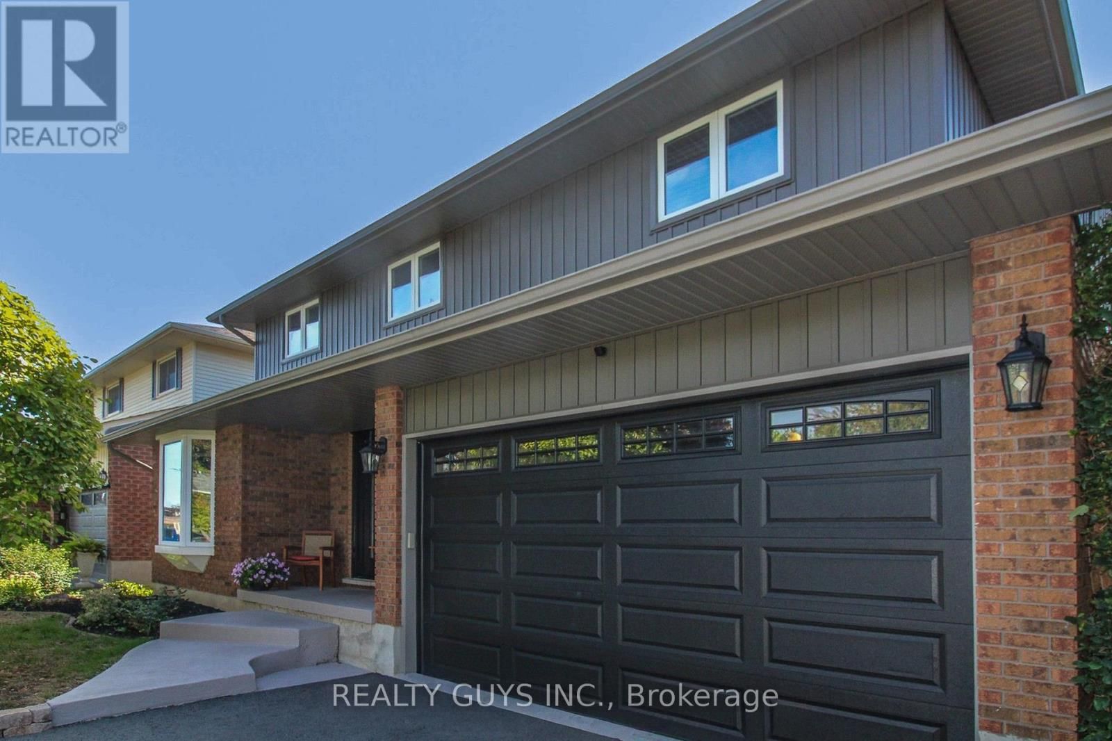 2515 FARMCREST AVENUE Image 4