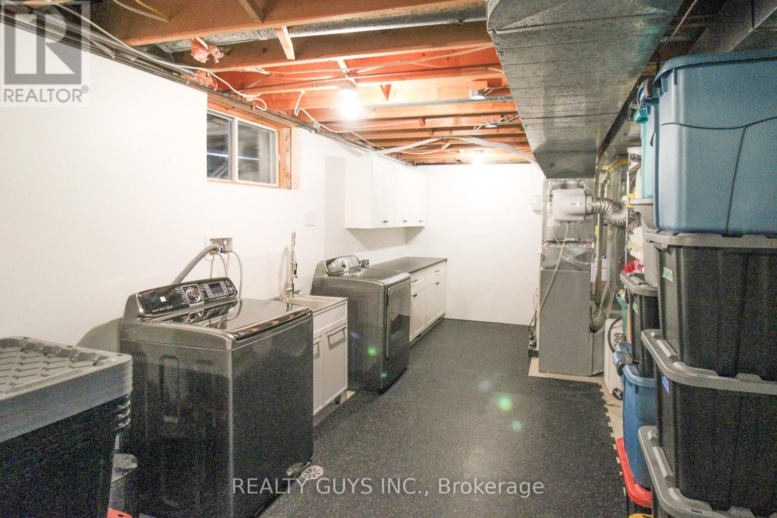 2515 FARMCREST AVENUE Image 49