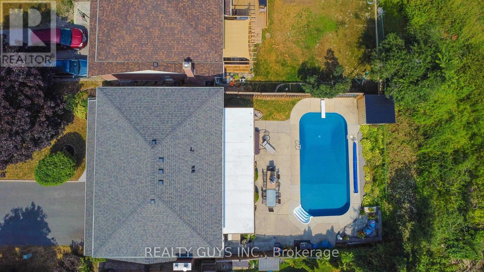 2515 FARMCREST AVENUE Image 8