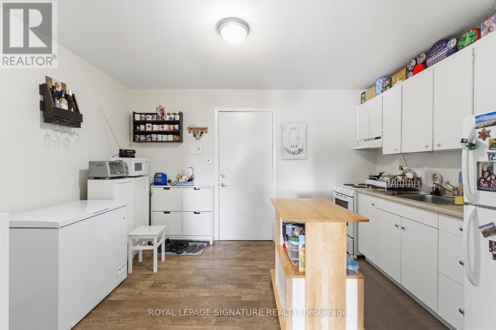 220-228 WEST STREET Image 17