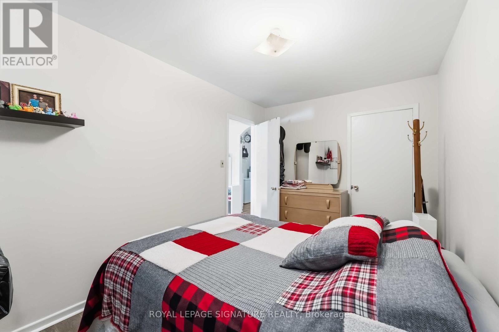 220-228 WEST STREET Image 24