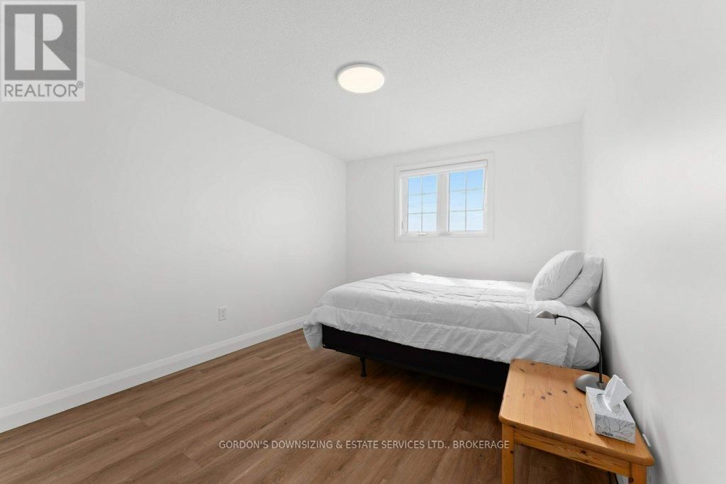 24 - 1098 KING STREET WEST Image 25