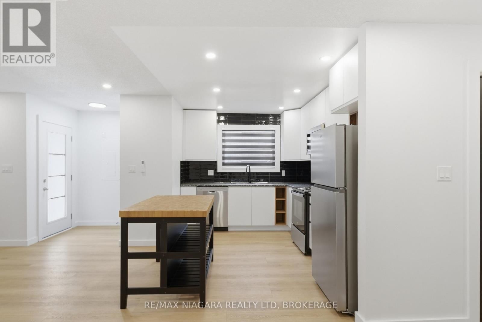 1361 STATION STREET Image 5