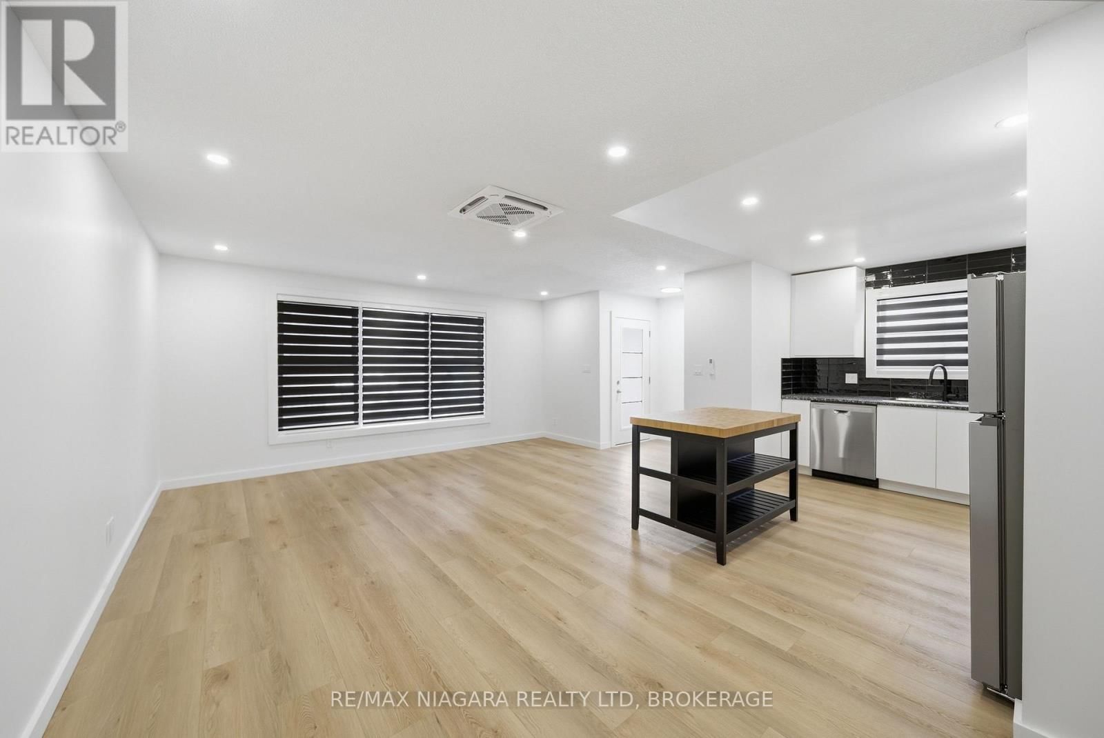 1361 STATION STREET Image 7