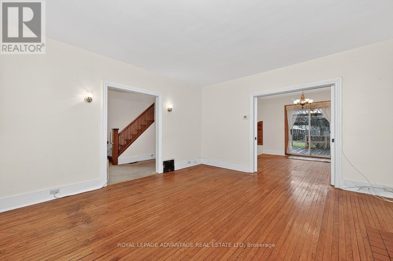 21 GLADSTONE AVENUE Image 10