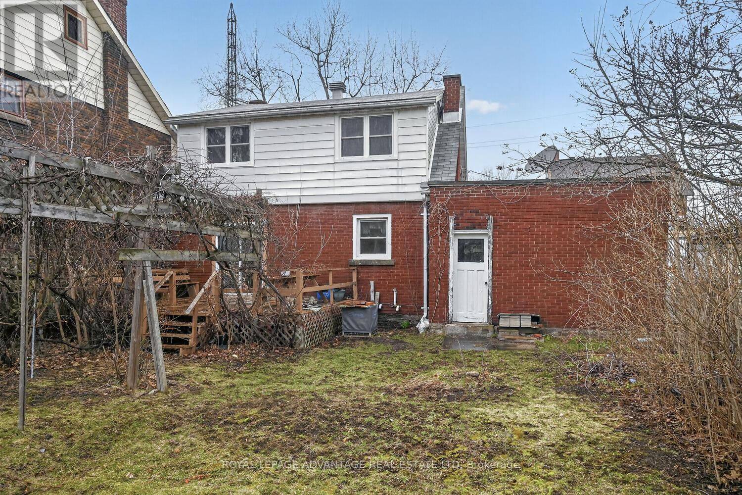 21 GLADSTONE AVENUE Image 32