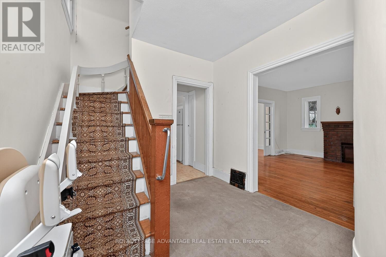 21 GLADSTONE AVENUE Image 7