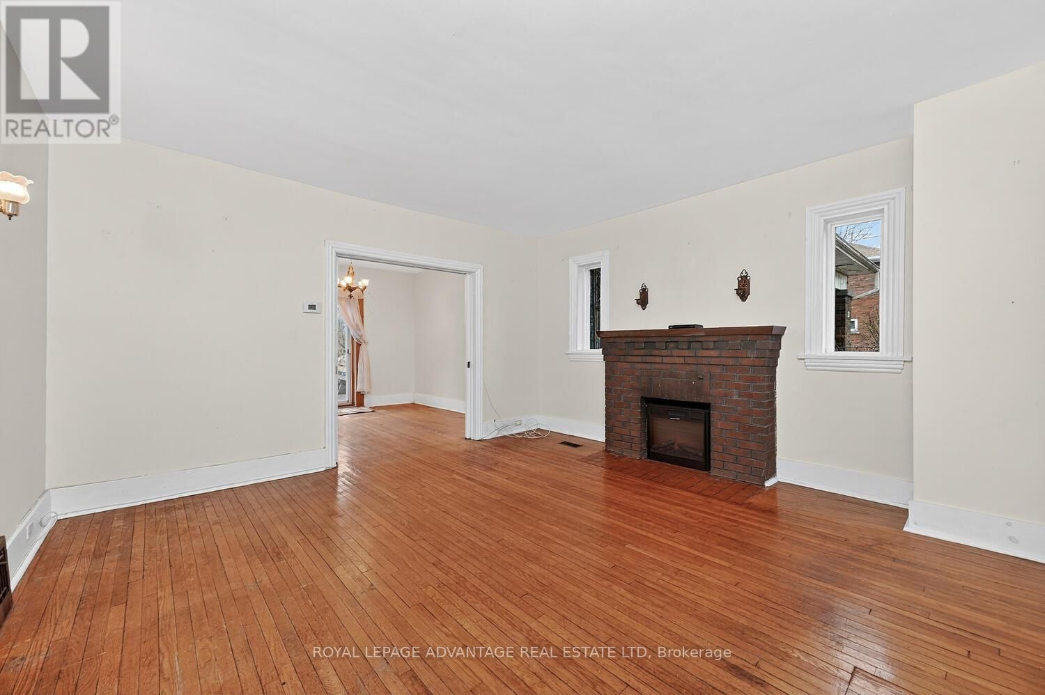 21 GLADSTONE AVENUE Image 8