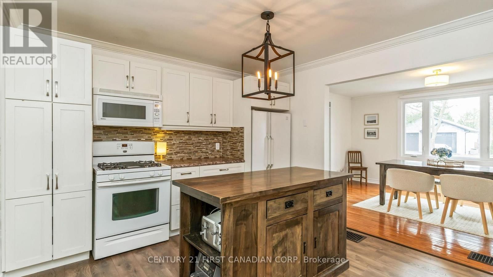 79 BROADWAY AVENUE Image 11