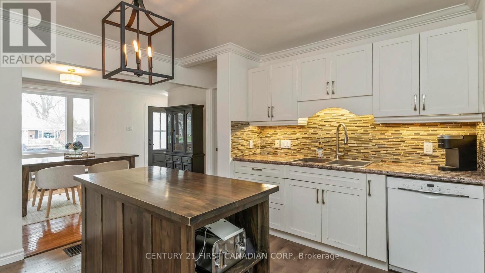 79 BROADWAY AVENUE Image 12