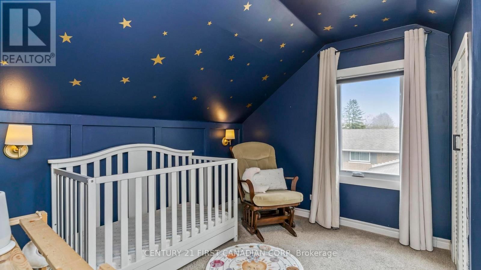 79 BROADWAY AVENUE Image 25