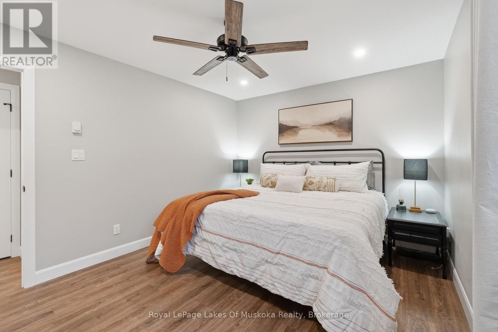 12 MANOMINEE STREET Image 12