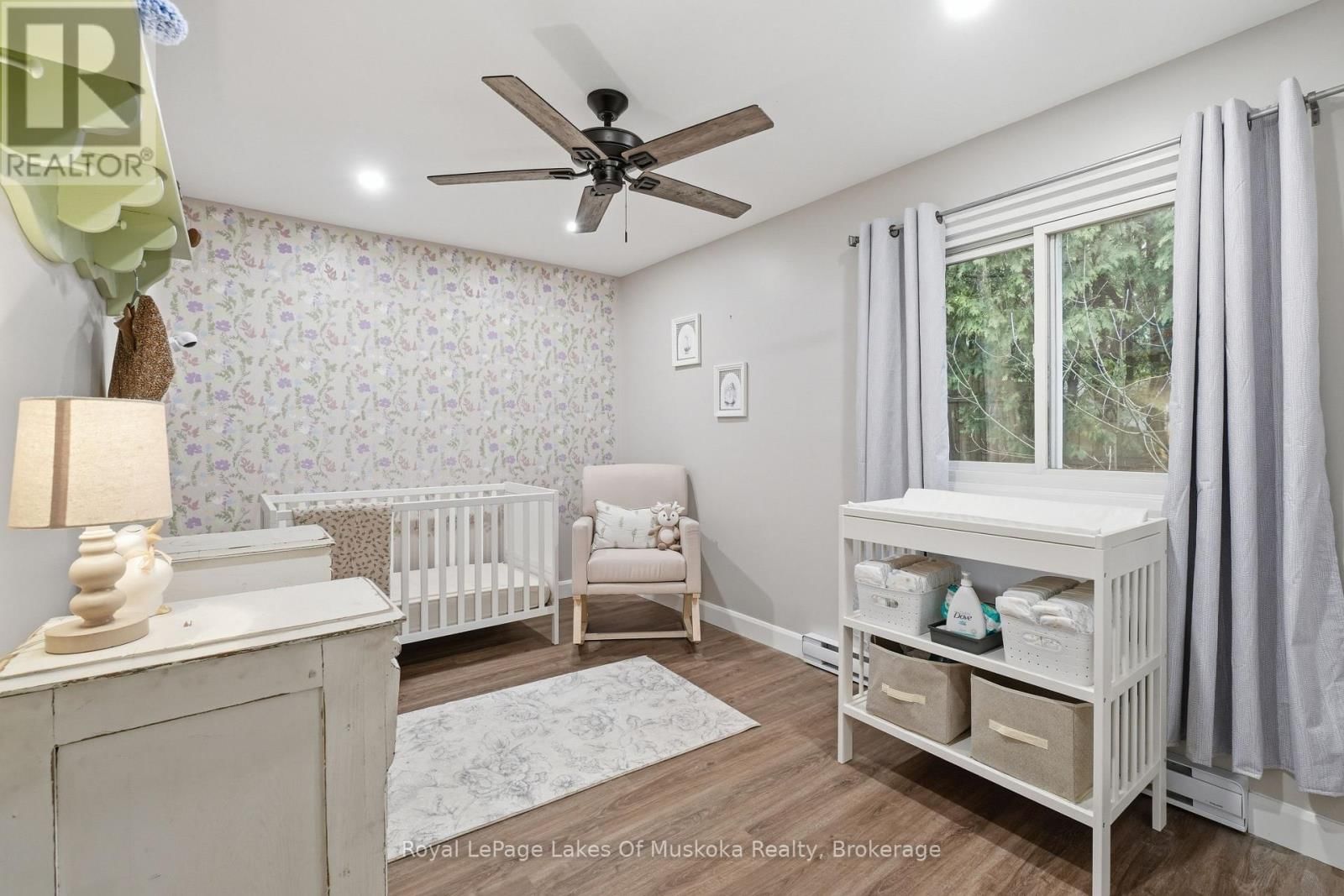 12 MANOMINEE STREET Image 13