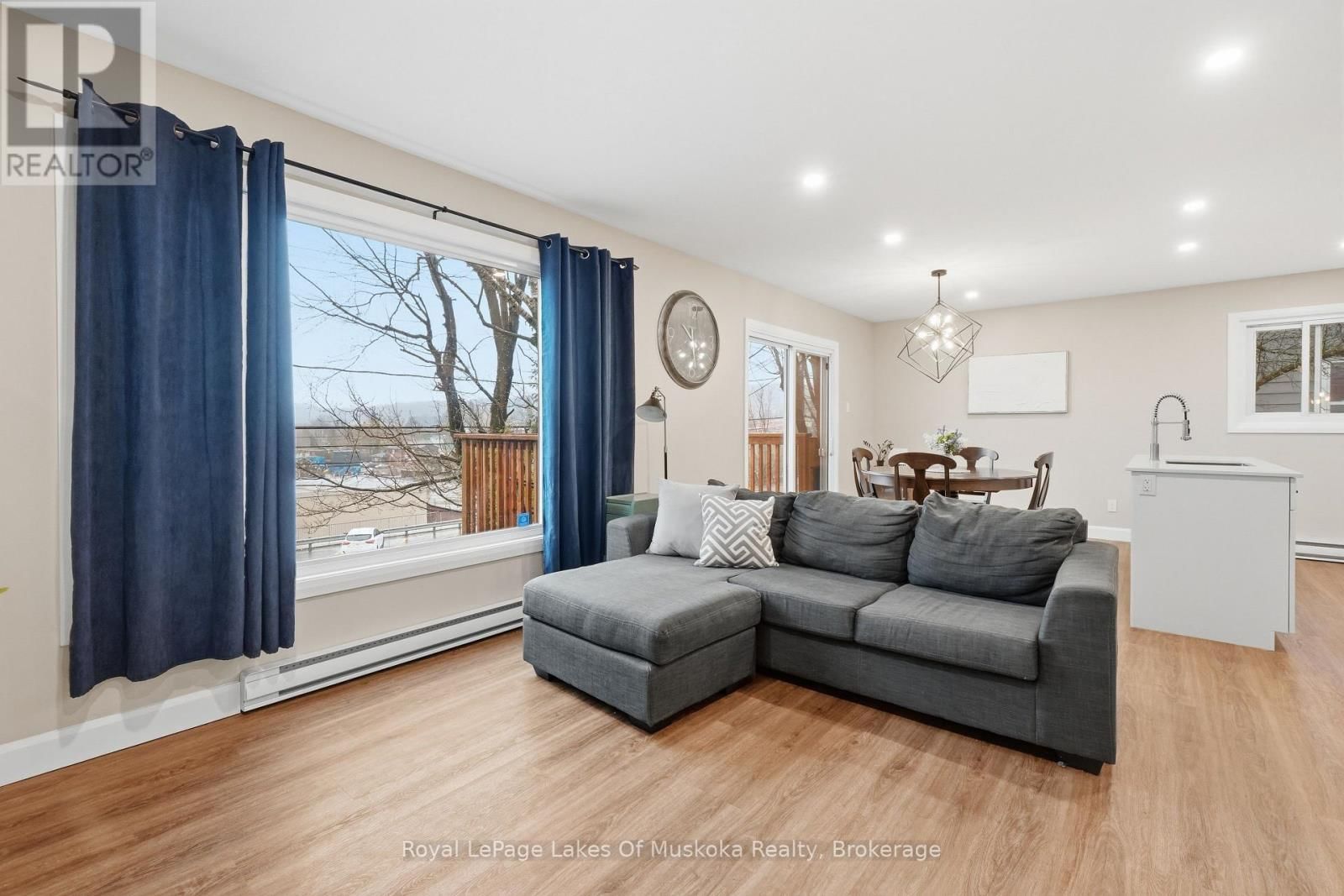 12 MANOMINEE STREET Image 4